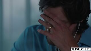 Son fucks mom in the ass